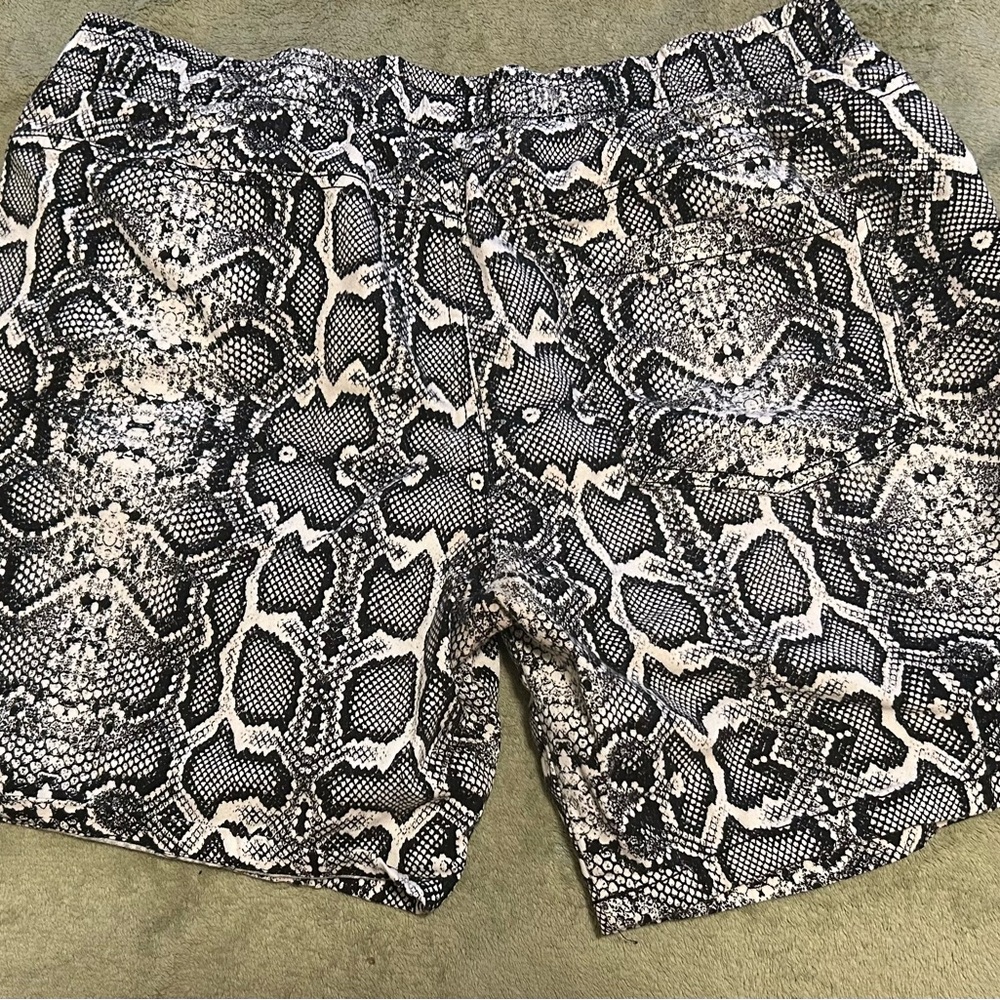 Men's Snake Print Shorts